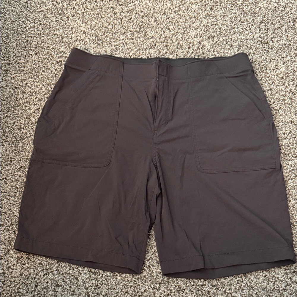 Eddie Bauer Casual Shorts size 12